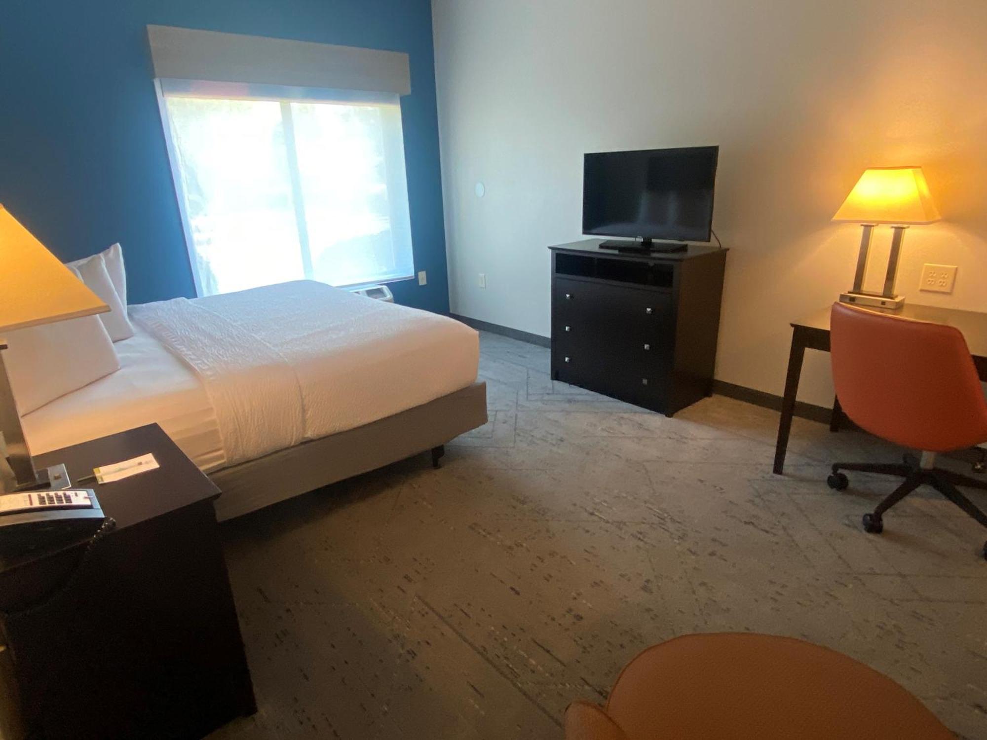 Wingate By Wyndham State Arena Raleigh/Cary Hotel Eksteriør billede