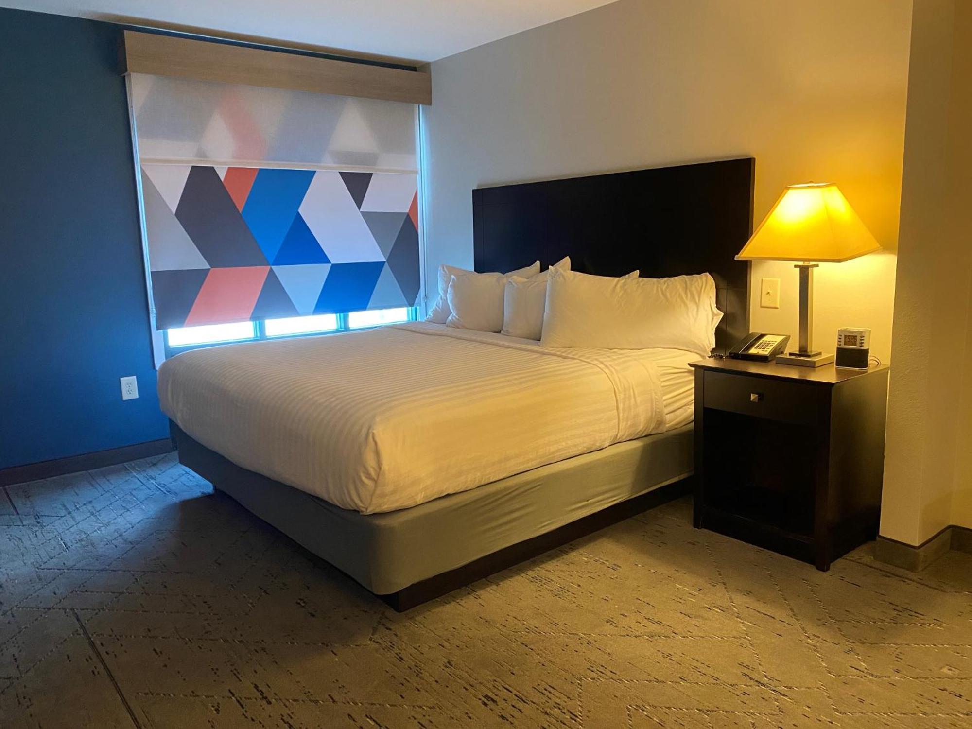 Wingate By Wyndham State Arena Raleigh/Cary Hotel Eksteriør billede