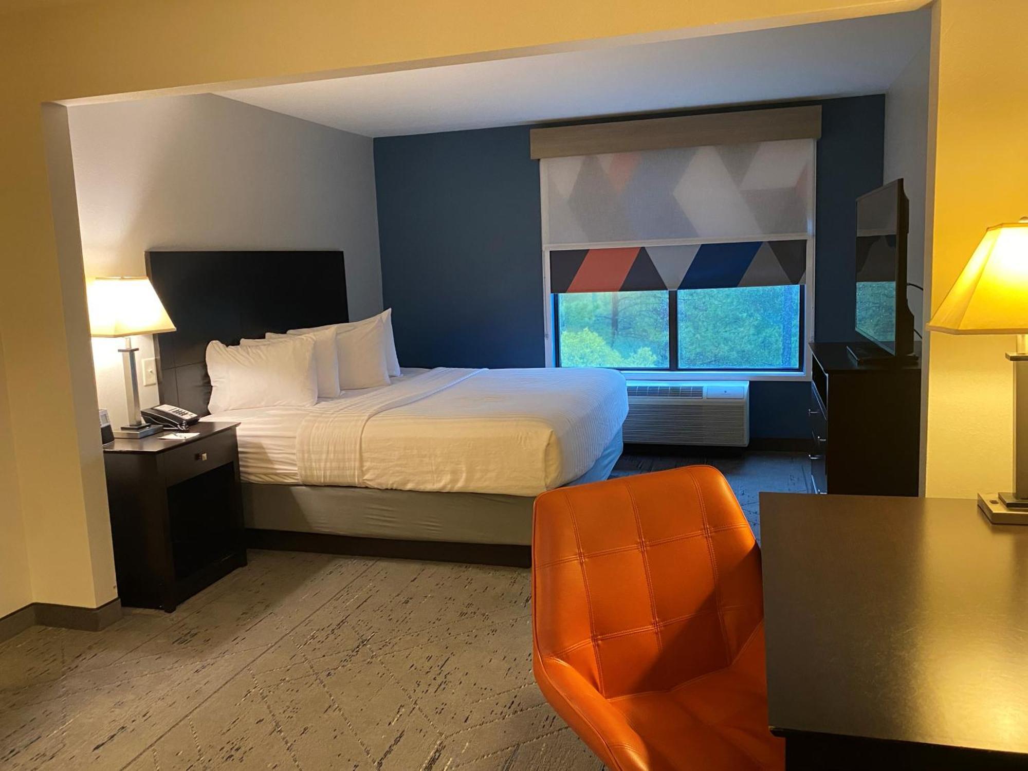 Wingate By Wyndham State Arena Raleigh/Cary Hotel Eksteriør billede