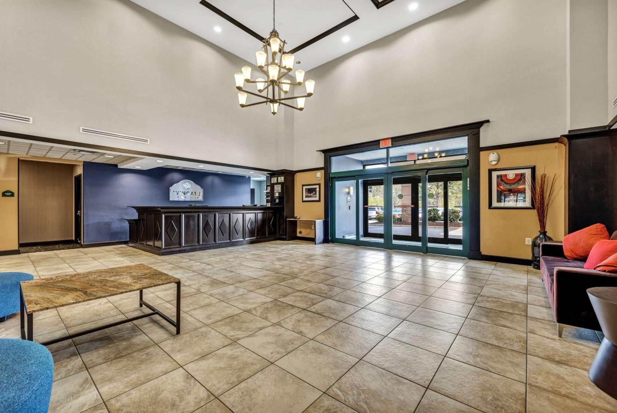 Wingate By Wyndham State Arena Raleigh/Cary Hotel Eksteriør billede